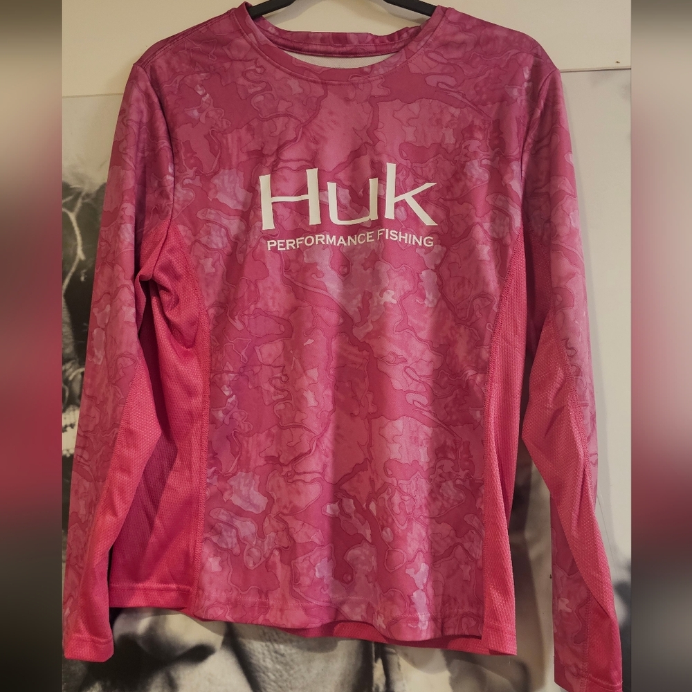 HUK Women's Pink Camo Breathable Fishing Shirt Size XL 100% Poly Lightweight